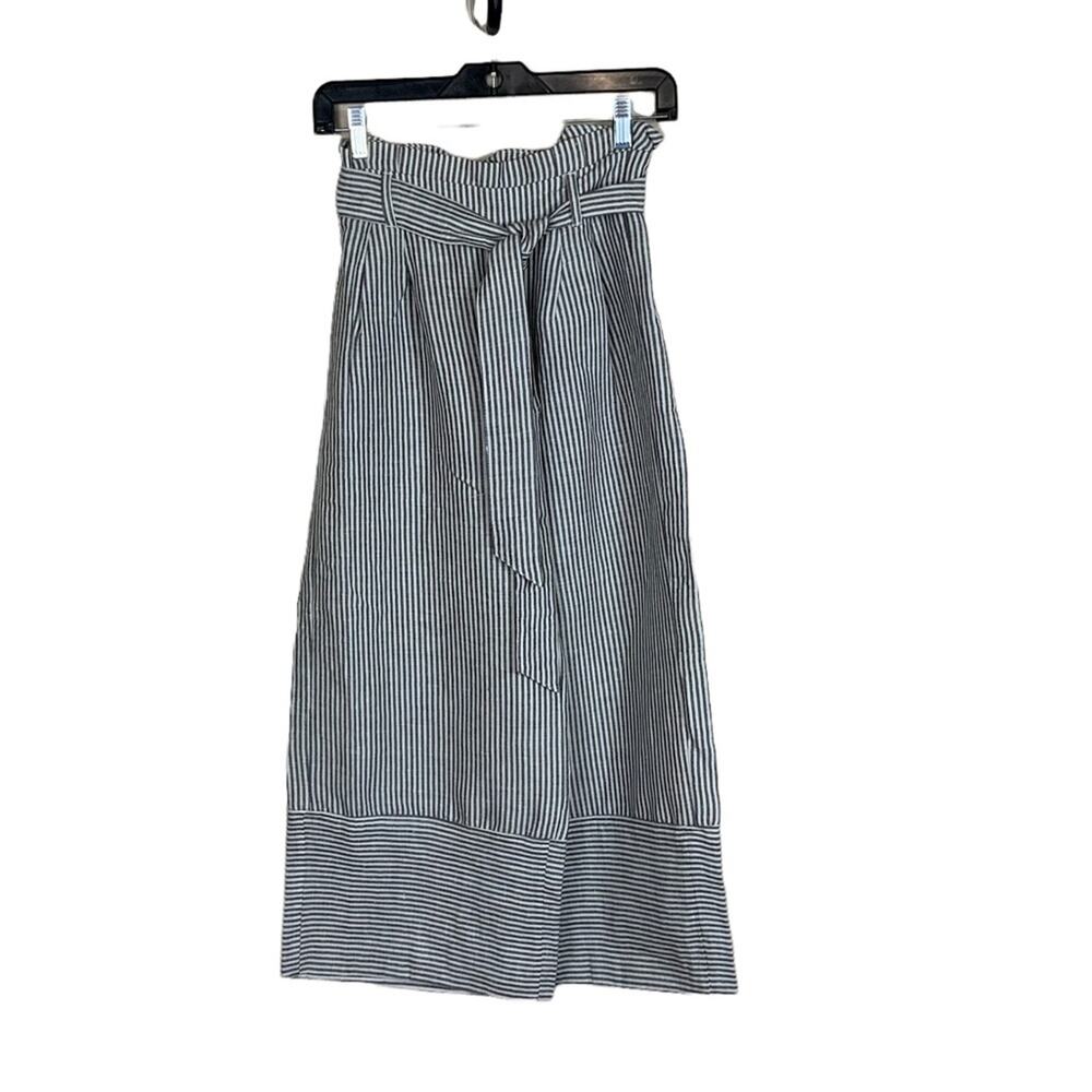 Bershka BSKGIRL Striped Tie Front Pull On Cropped Wide Leg Pant Gray White Small